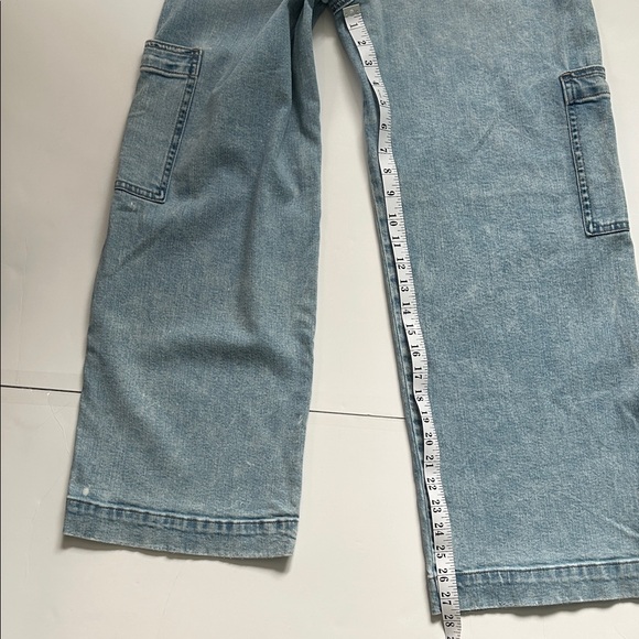 American Eagle Outfitters Light Blue Denim Jeans - Picture 10 of 13